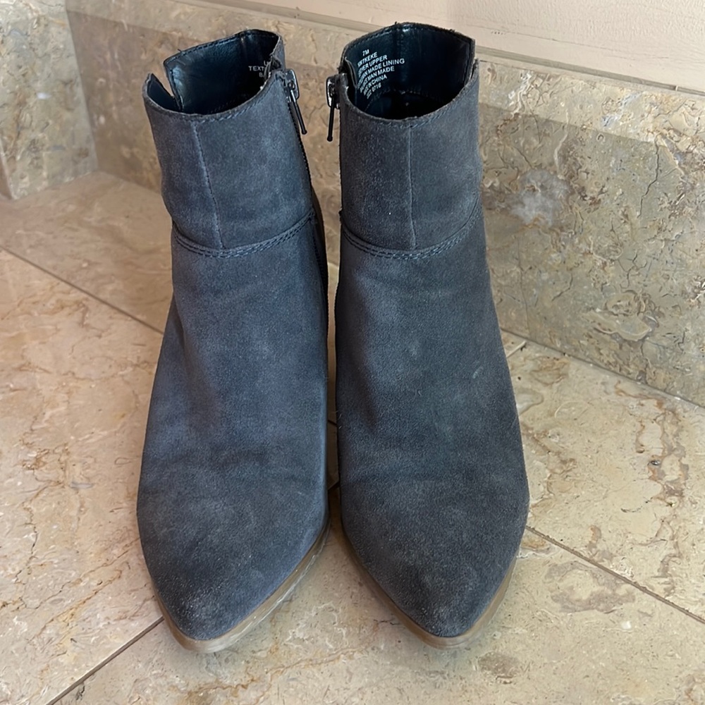 Nine West booties